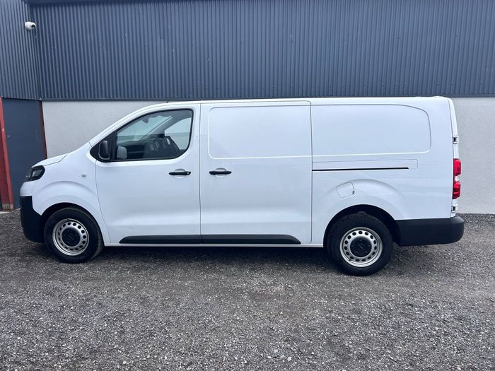 Opel Vivaro 2023