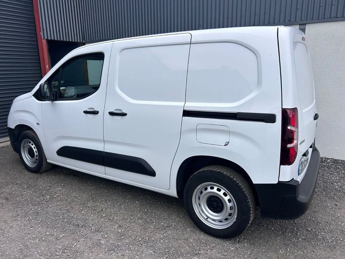 Opel Combo 2023