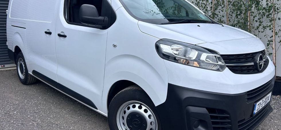 Opel Vivaro 2023