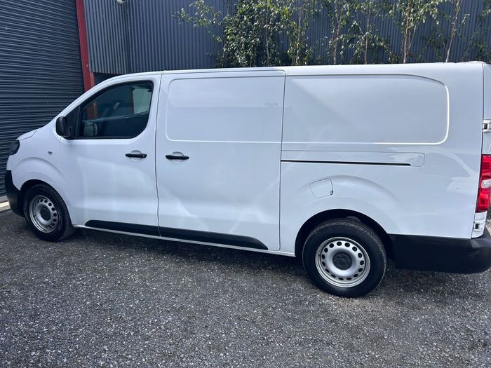 Opel Vivaro 2023