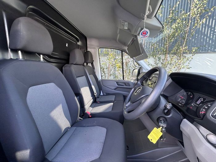 Volkswagen Crafter 2023