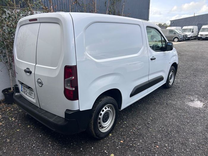 Opel Combo 2023