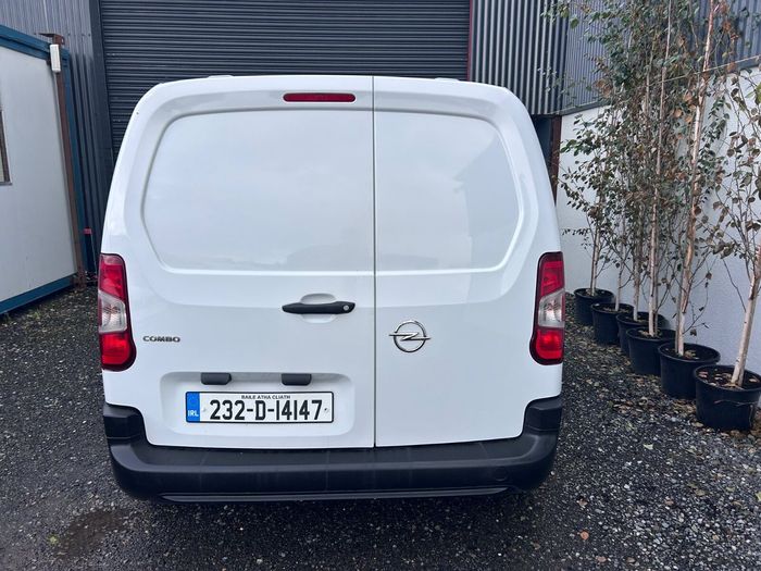 Opel Combo 2023