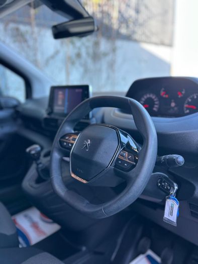 Peugeot Partner 2022