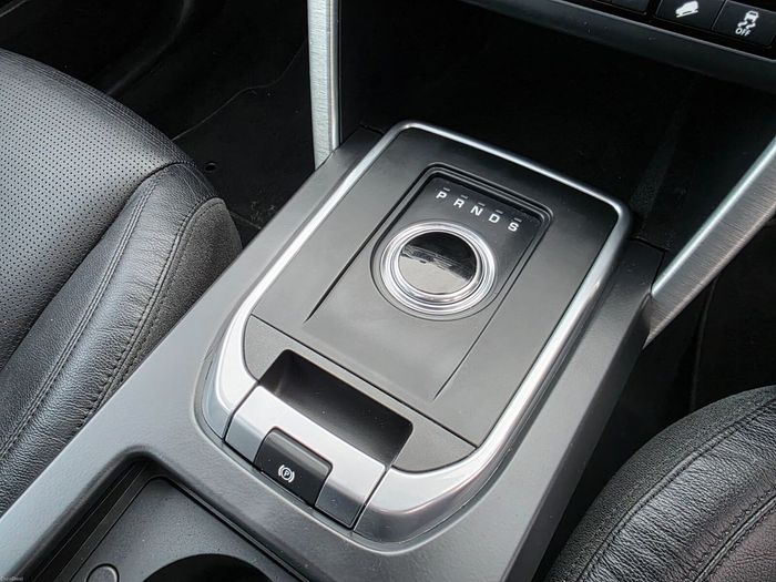 Land Rover Discovery Sport 2017