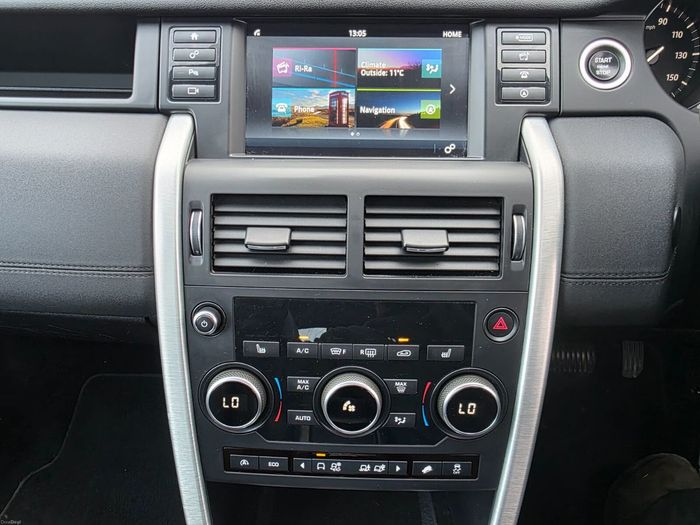 Land Rover Discovery Sport 2017