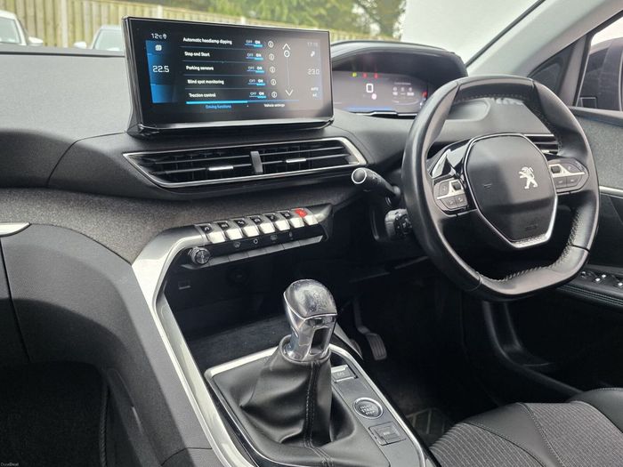 Peugeot 3008 2022