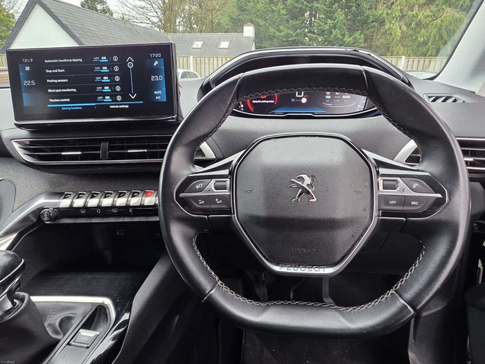 Peugeot 3008 2022