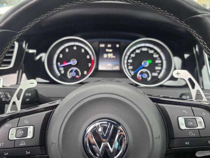 Volkswagen Golf 2016