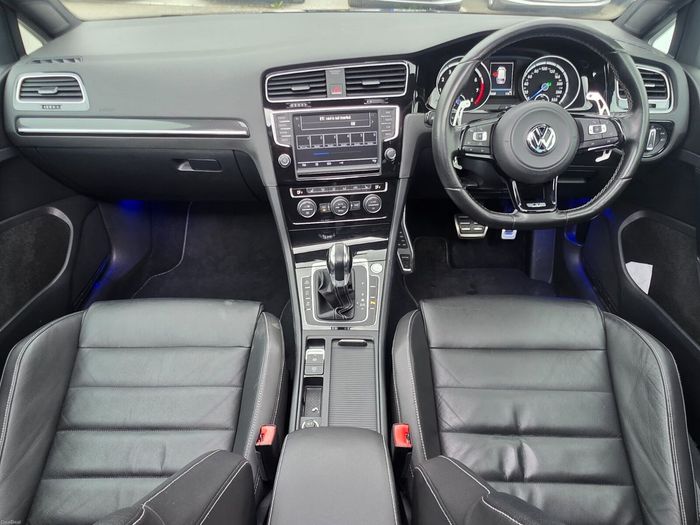Volkswagen Golf 2016