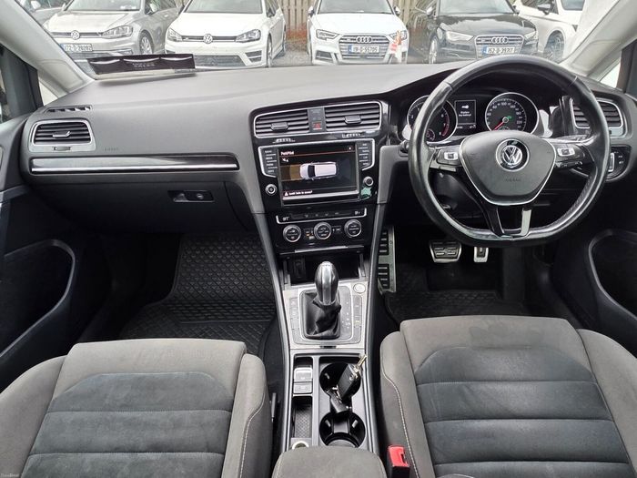 Volkswagen Golf 2015