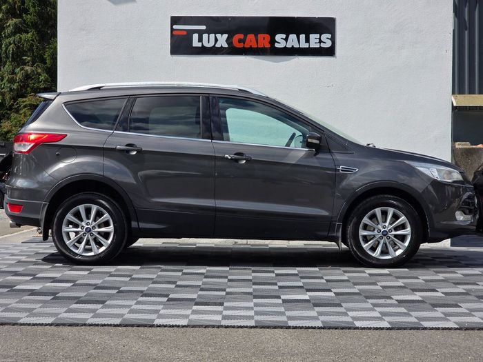 Ford Kuga 2016