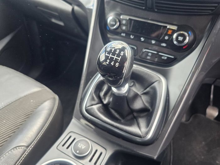 Ford Kuga 2016