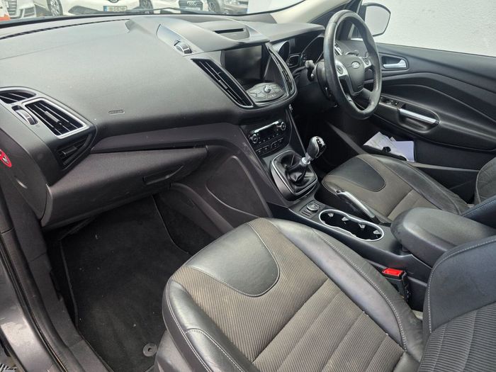 Ford Kuga 2016