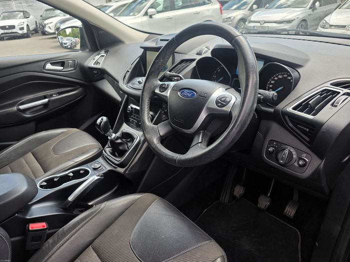 Ford Kuga 2016