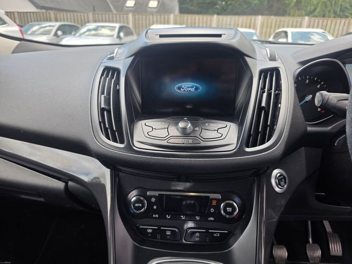 Ford Kuga 2016