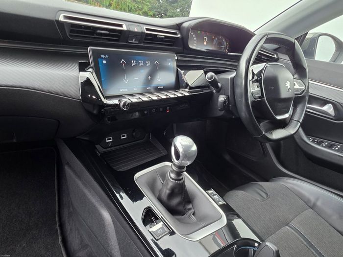 Peugeot 508  2019