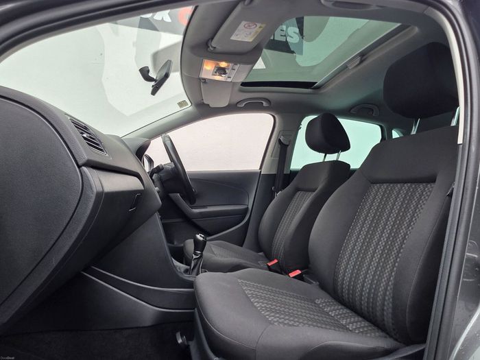 Volkswagen Polo 2016