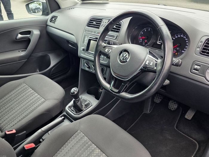 Volkswagen Polo 2016