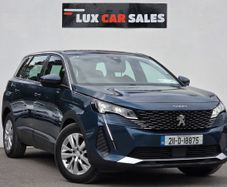 Peugeot 5008 2021