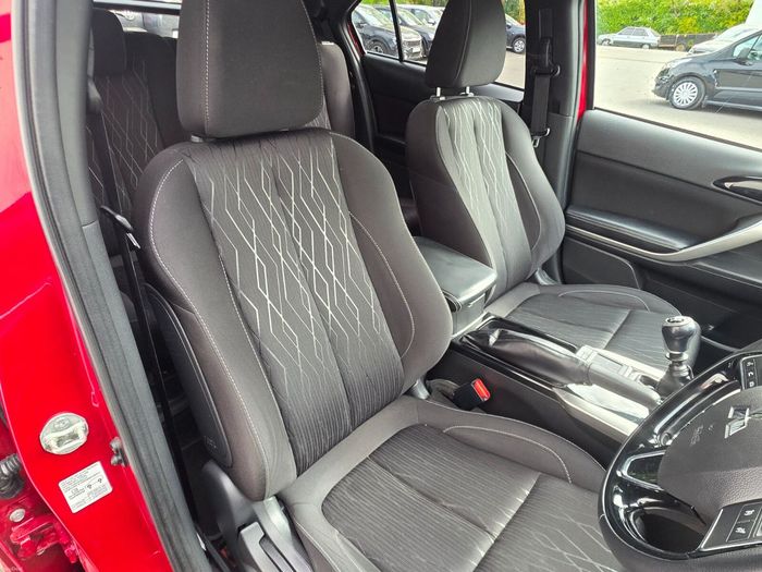 Mitsubishi ECLIPSE CROSS 2021
