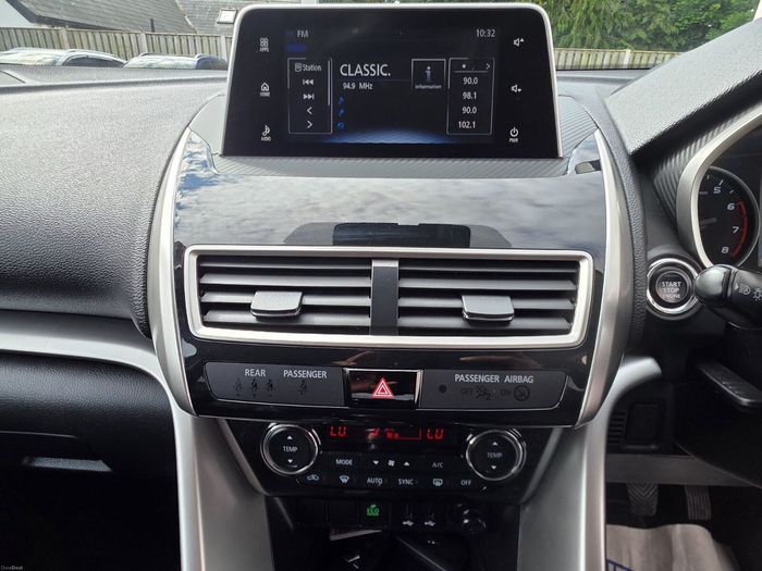 Mitsubishi ECLIPSE CROSS 2021