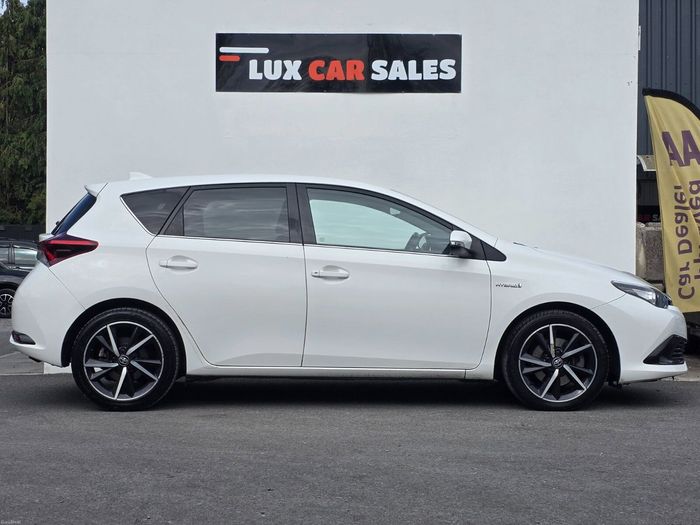Toyota Auris 2017