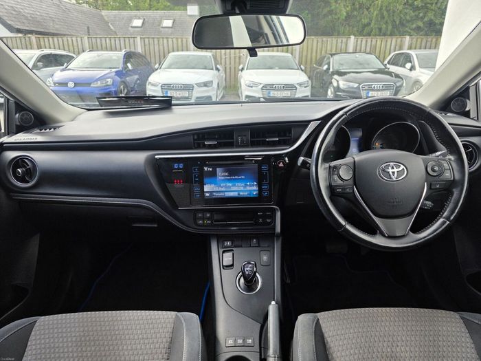 Toyota Auris 2017