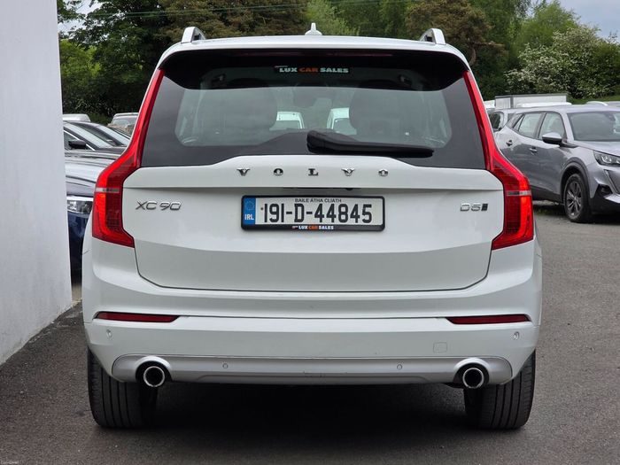 Volvo XC90 2019