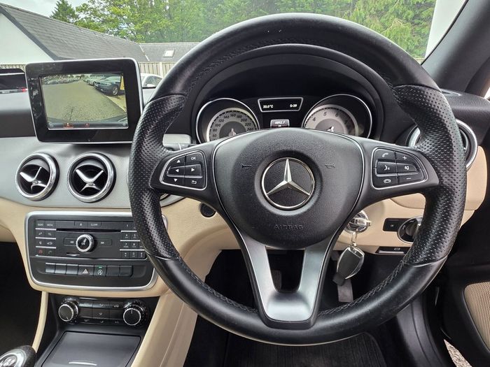 Mercedes-Benz CLA 2016