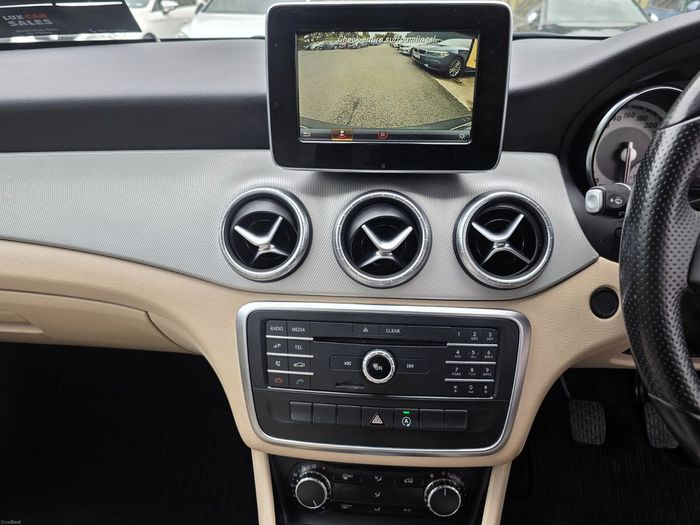 Mercedes-Benz CLA 2016