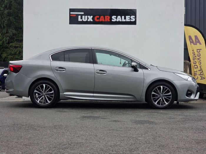 Toyota Avensis 2016