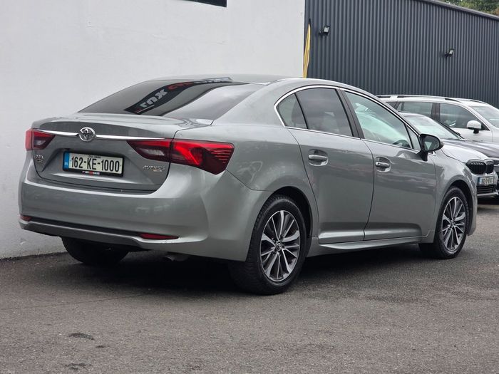 Toyota Avensis 2016