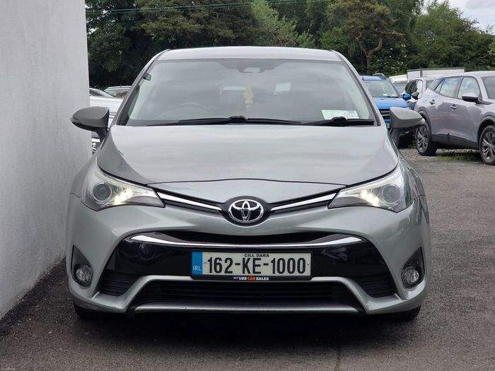 Toyota Avensis 2016
