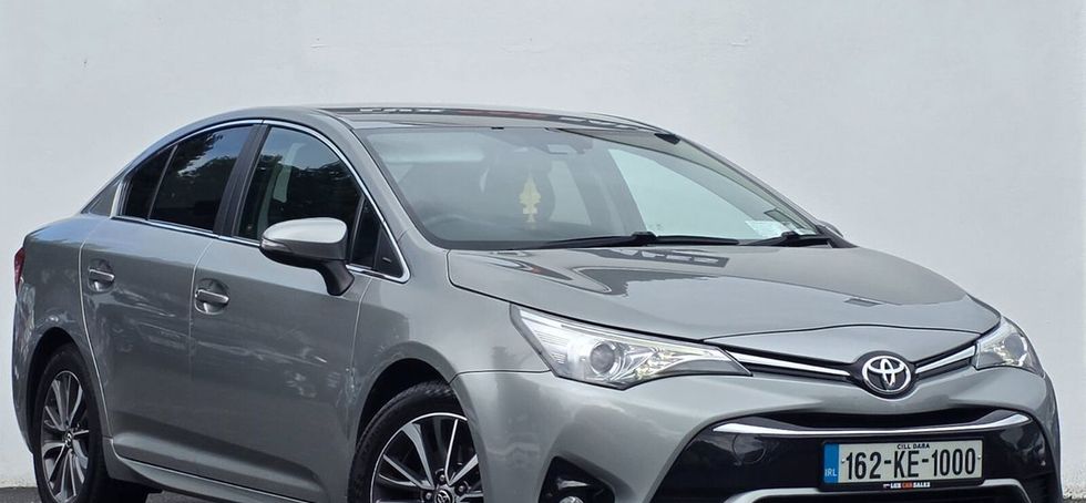 Toyota Avensis 2016