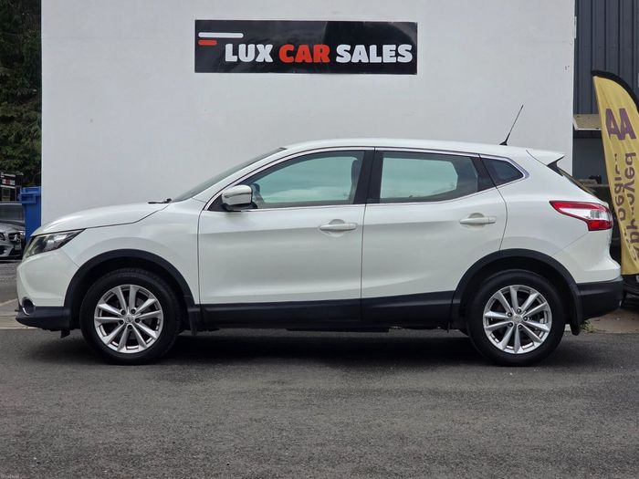 Nissan QASHQAI 2014