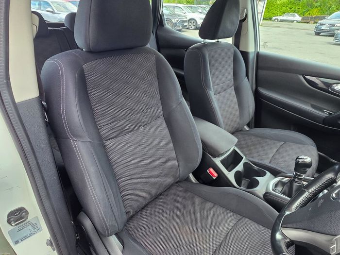 Nissan QASHQAI 2014