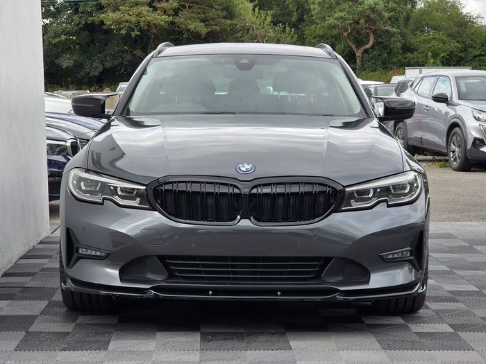 BMW 3 Series 2022