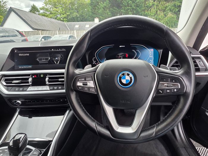 BMW 3 Series 2022