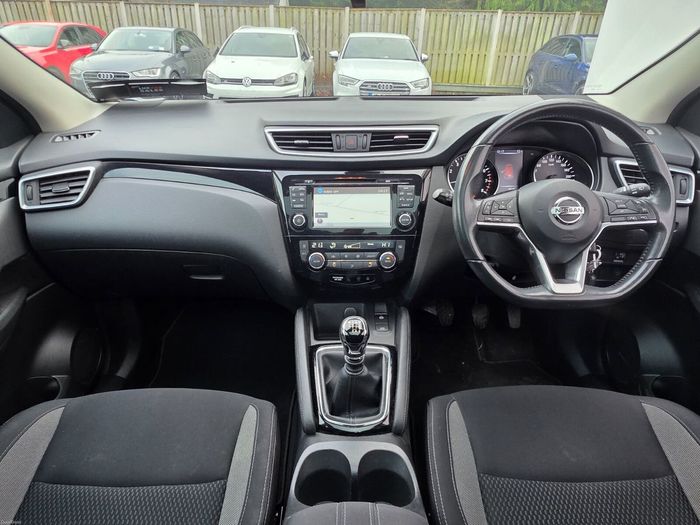 Nissan QASHQAI 2018