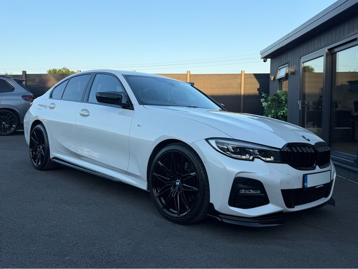 BMW 3 Series 2021