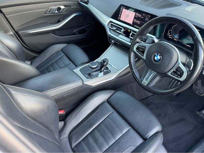 BMW 3 Series 2021