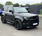 Land Rover Defender 2023