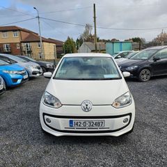 Volkswagen Up! 2014