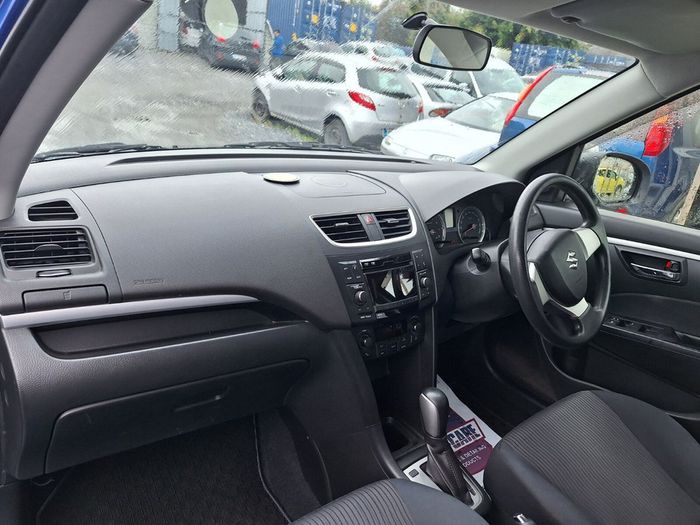 Suzuki Swift 2012