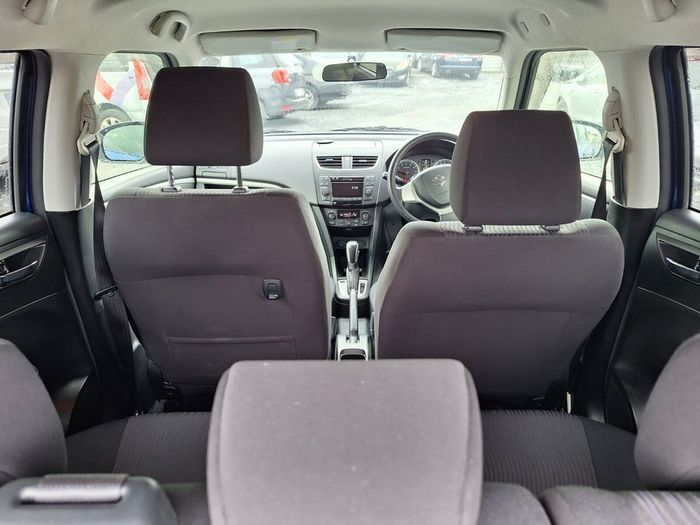 Suzuki Swift 2012
