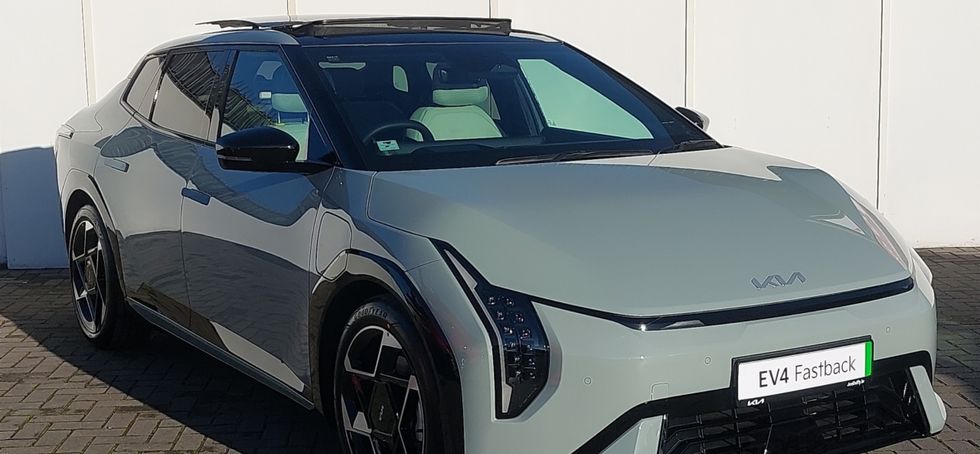 Kia EV4 2026