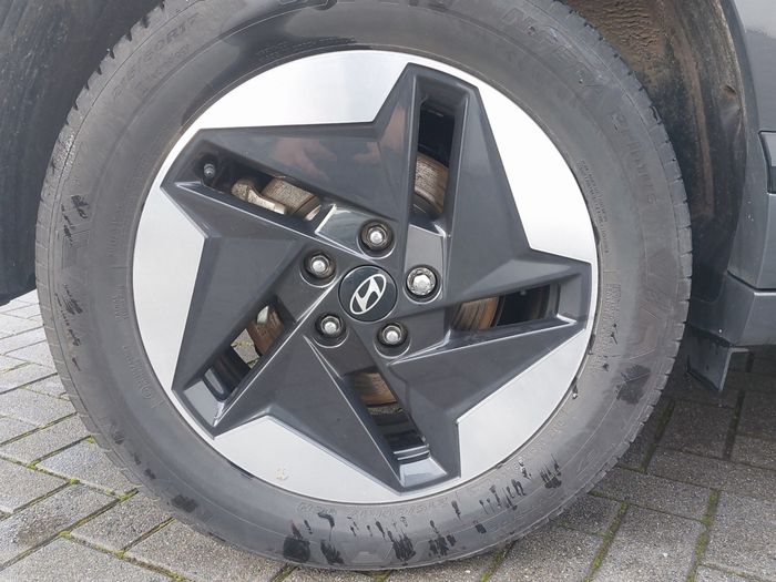 Hyundai Kona 2024