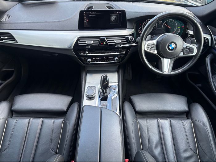 BMW 5 Series 2019
