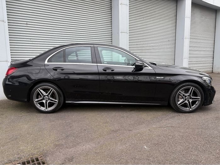 Mercedes-Benz C-Class 2019
